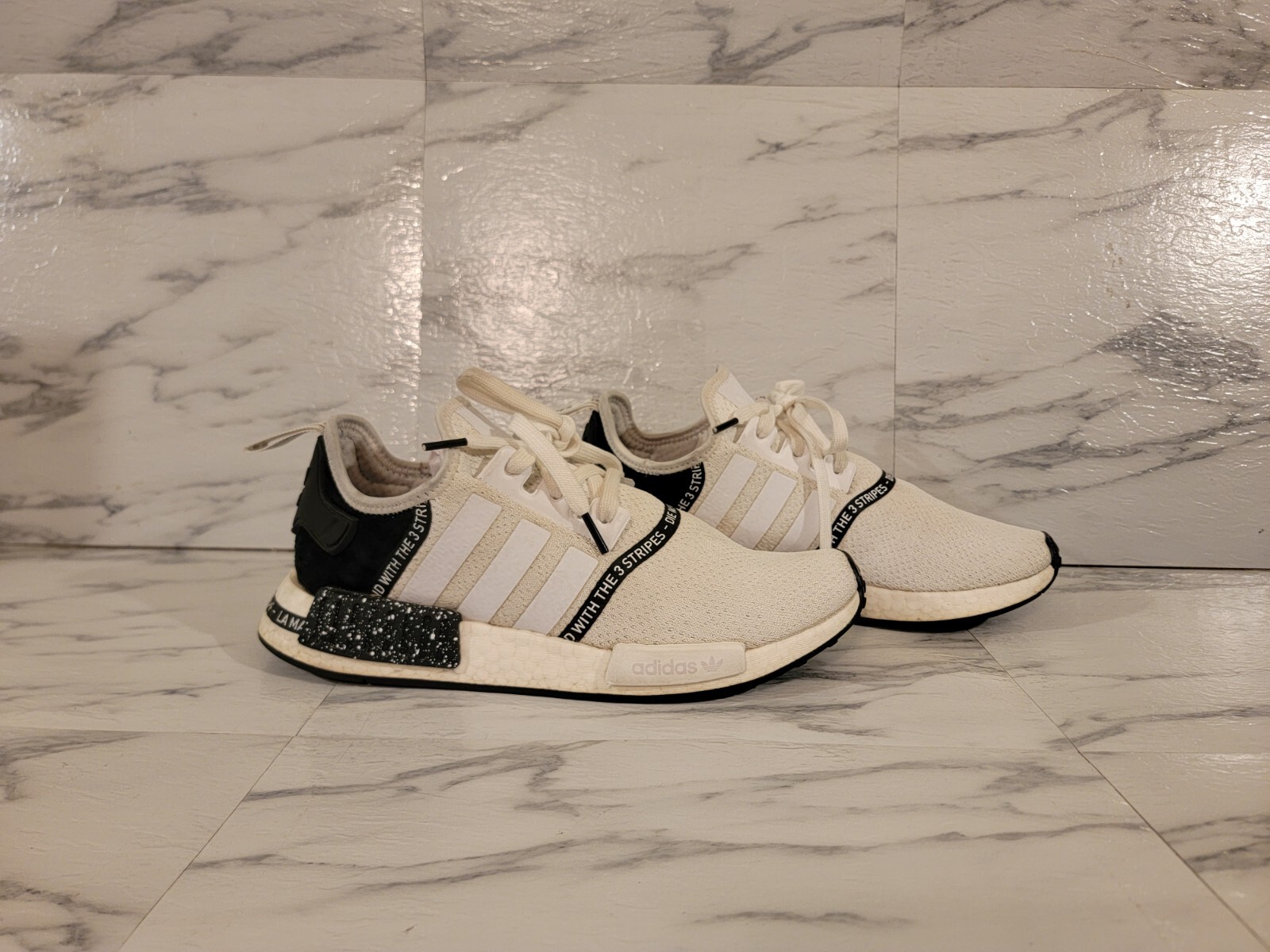 adidas nmd speckle white