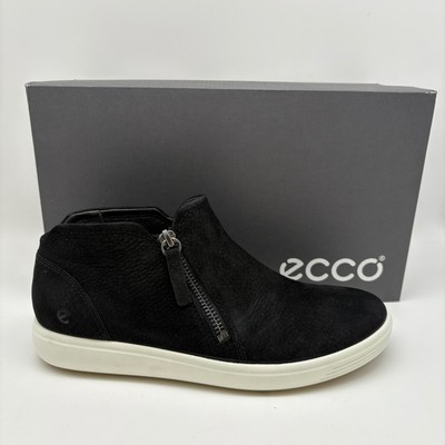 ecco Soft 7 Women's Nubuck Zip Bootie blacks size US 7-7.5