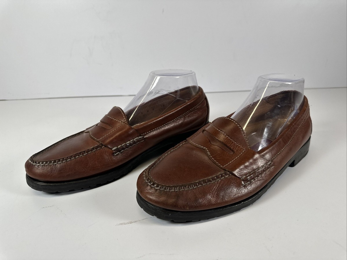 Cole Haan Men display picture 1