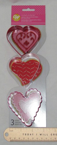Wilton 3-piece Cookie Cutter Set Cutters Metal VALENTINE Valentine's Day Hearts - Picture 6 of 6
