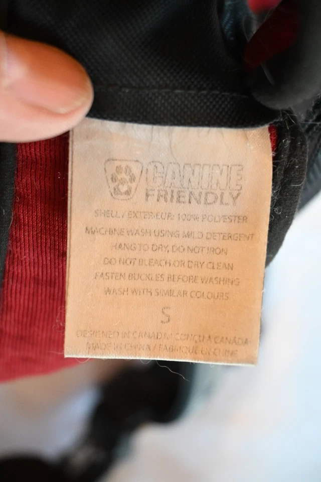 Arnês para colete canino amigável para cães, vermelho e preto, pequeno - Imagem 4 de 4