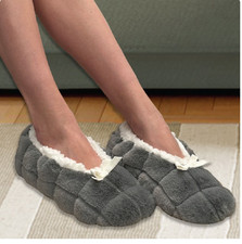 New BROOKSTONE Women's Cozy Ballerina Slipper Socks 2-pack - Shoe Size: 7-9 1/2