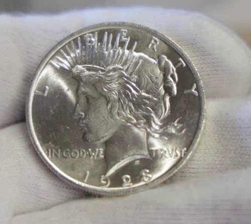 1923 US Peace Silver Dollar $1 Nice Unc