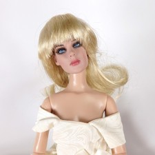 DOLL WIG SIZE 4/5" FITS VINTAGE AND MODERN DOLLS