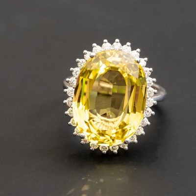 9.90 Ct oval Natural yellow Sapphire Diamond Engage. Ring 14K White Gold Size 7