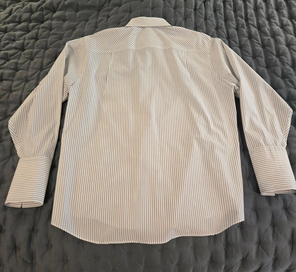 Camisa de vestir a rayas Donald J. Trump Signature Collection talla 16 1/2 - 32/33 Foto 2 de 4