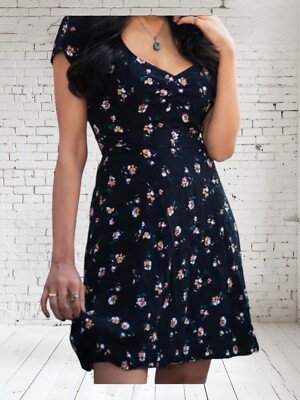 Abercrombie and Fitch Midi Black floral dress Size Small | eBay