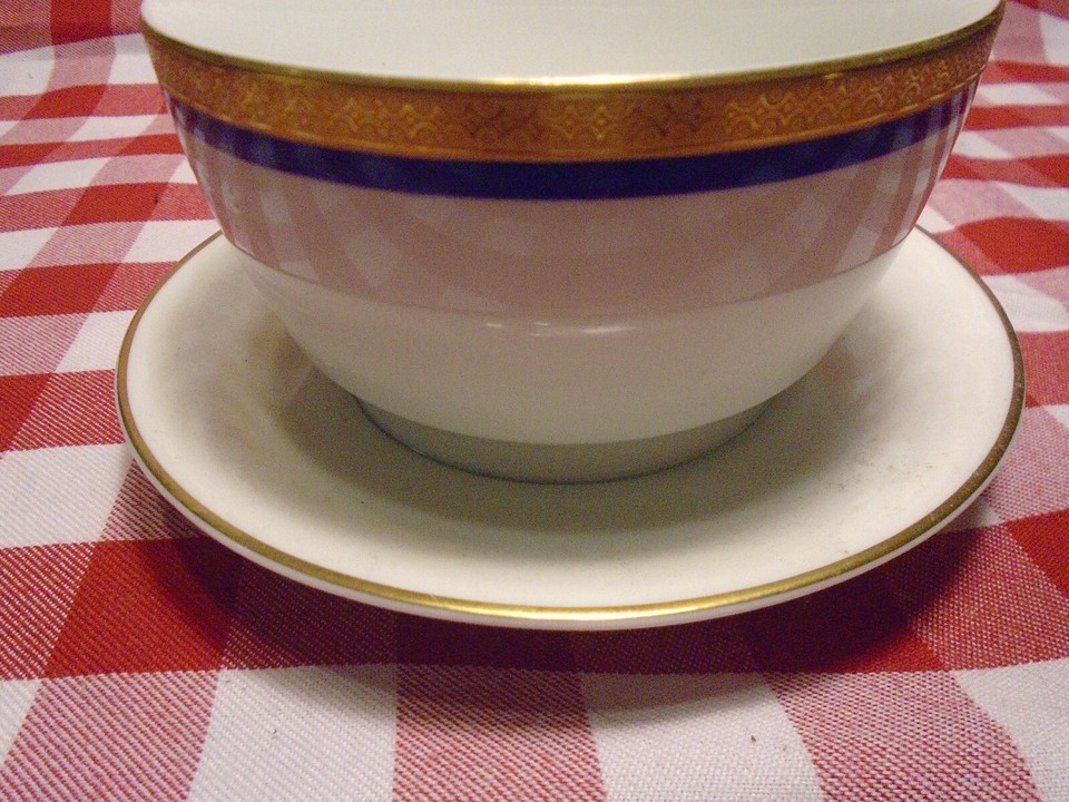 Vohenstrauss Johann Seltmann 310 Soup Bowl with Attached Plate Blue/Gold Trim eBay