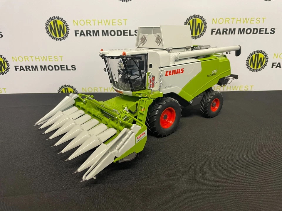WIKING 1:32 SCALE CLAAS TUCANO 570 COMBINE HARVESTER WITH CONSPEED HEADER - Image 2 of 4