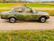 Mercedes Benz W123 230e