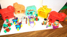15 LOT of FLINTSTONES ITEMS MOSTLY MCDONALD'S WHAT YOU SEE IS WHAT YOU GET
