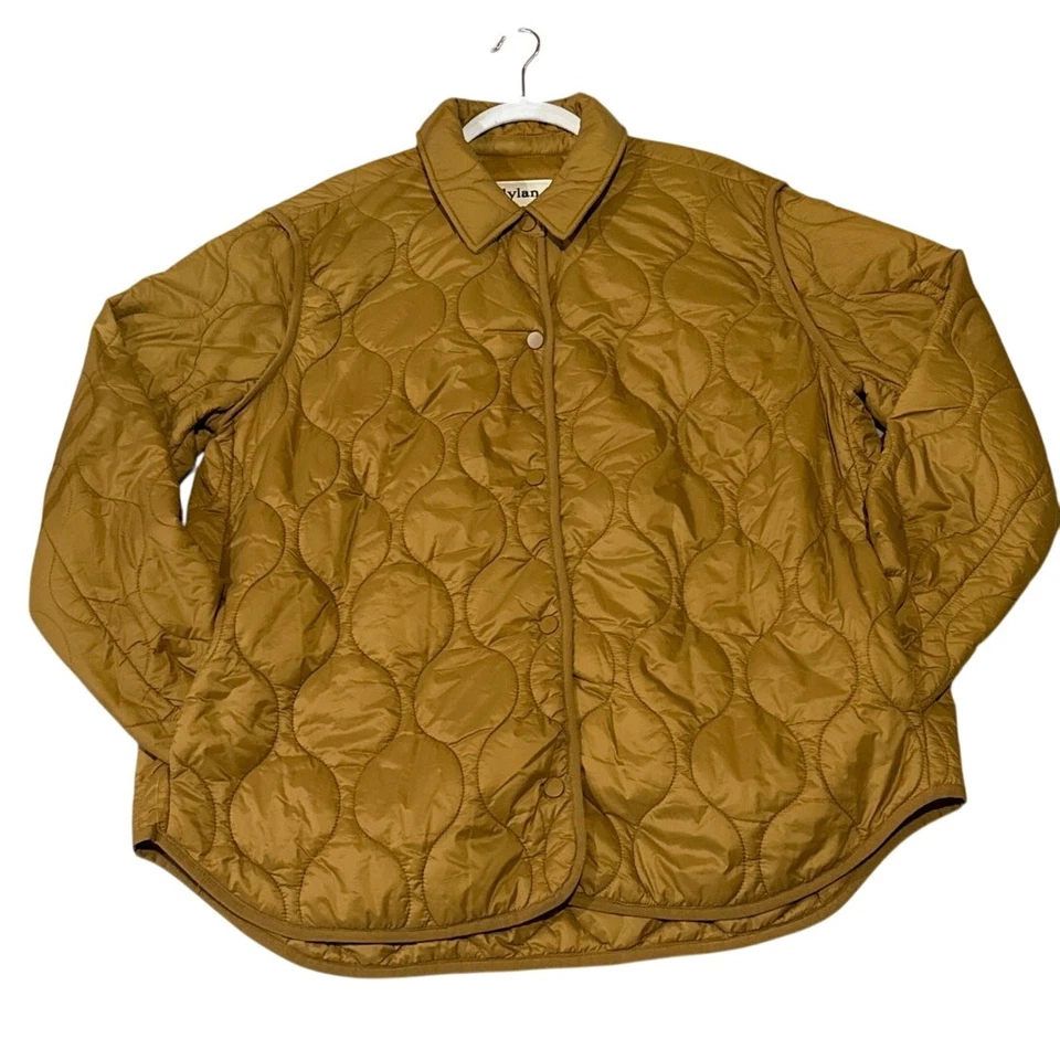 Abrigo de vuelo acolchado Dylan True Grit para mujer mediano dorado con botones ligero Foto 2 de 4