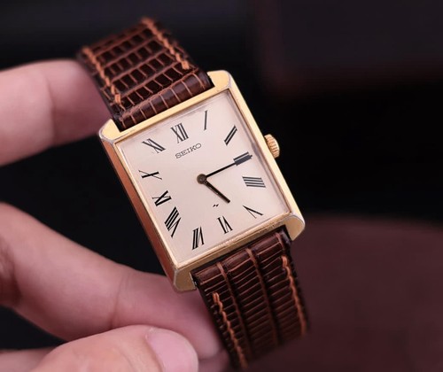 Rare Vtg 1977 Seiko Chariot 2220-3190 [Roman Dial] Men’s Watch