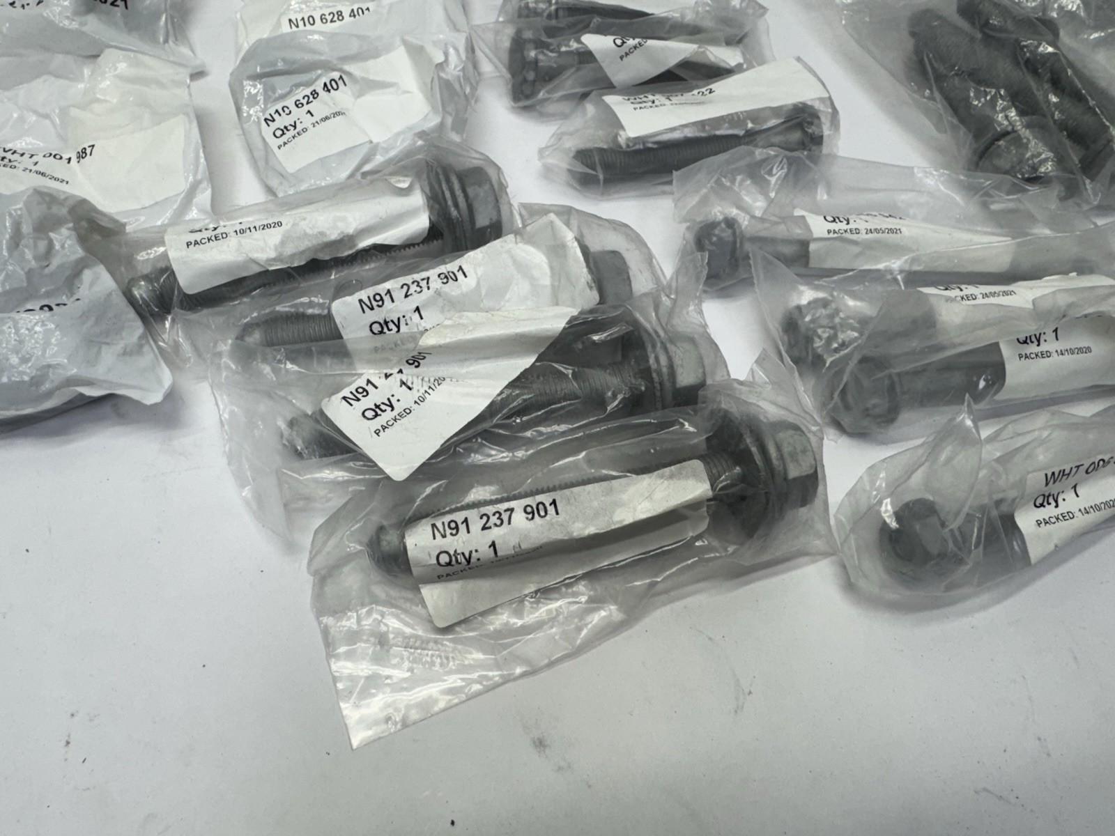 25pc Lot Of Genuine Bentley Hardware Suspension Bolts Nuts OEM NEW