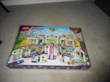 LEGO FRIENDS HEARTLAKE CITY SHOPPING MALL 41450..**SEALED**NEW**FREE S/H**