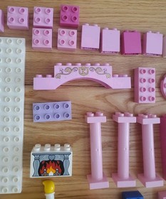 70+ Pieces Lego Duplo Princess Castle 6154 Cupcakes Flowers Parts Bricks Blocks