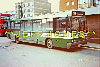 ORIGINAL 35 mm SCHIEBE 5072-Luton + District DART/CARLYLE DC4 H926LOX Harrow 31.1.94