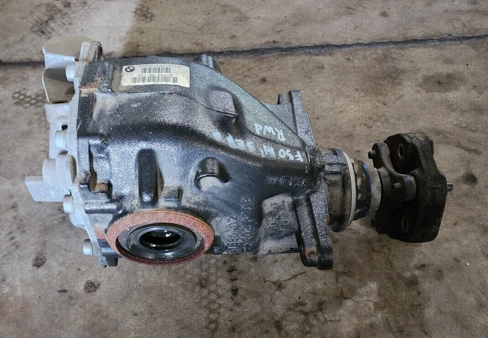 🥇14-18 BMW F30 F31 N47N 328d 328dx REAR DIFFERENTIAL CARRIER 2.81 RATIO OEM - Image 4 of 4