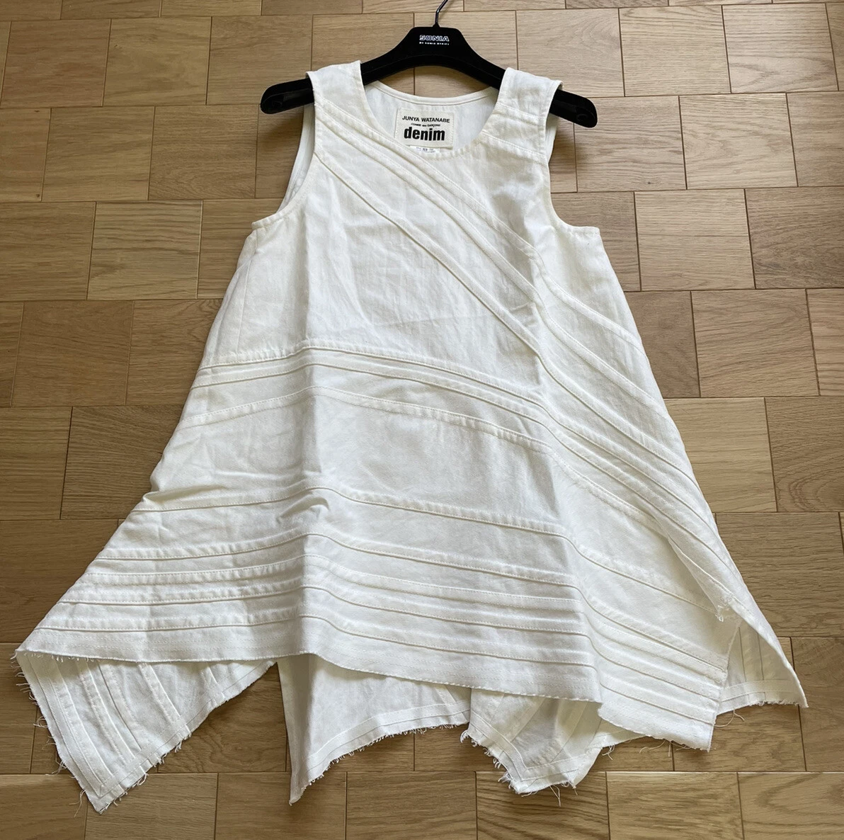 COMME DES GARCONS AMAZING RUNWAY A-LINE STRUCTURAL WHITE COTTON
