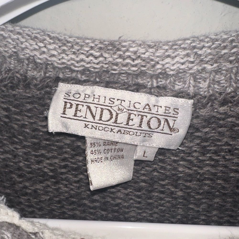 Pendleton Vintage Winter Sweater Large - image 5