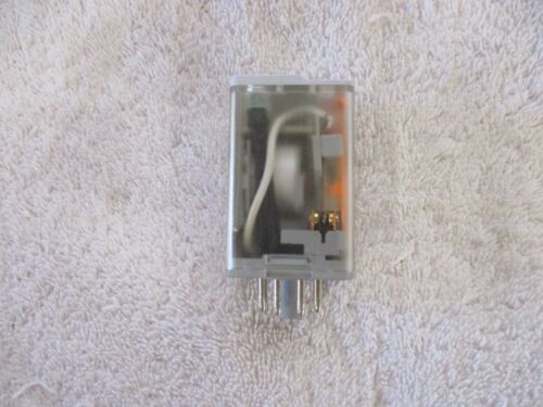 Siemens 3TX71 Plug-In Relay 3TX7112-1LF13 - 第 3/6 張圖片