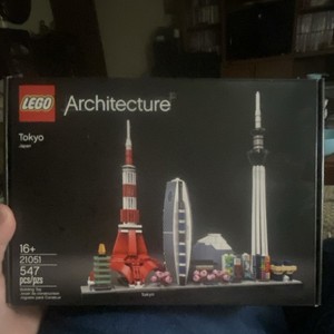 LEGO Architecture Skylines Tokyo 21051 Complete Set 547 pcs Age 16+ Box