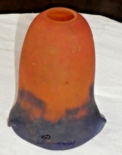 Tulipe en pate de verre marqué primerose