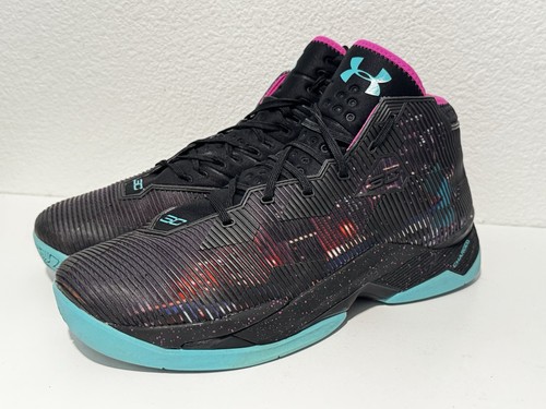 Scarpa da basket Under Armour da uomo Stephen Curry alta 2,5 Miami taglia 12 nera verde acqua - Foto 3 di 14