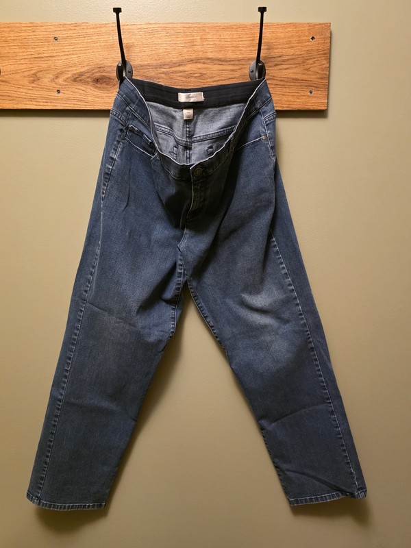CJ Banks Denim Jeans 18W Stretch Waistband With Front And Back Pockets