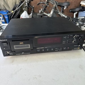 Sony DTC-A7 DAT Recorder – Japan Made –