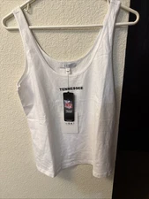Woman’s Wear By Erin Andrew’s Tennessee Titans tank top Size S/P