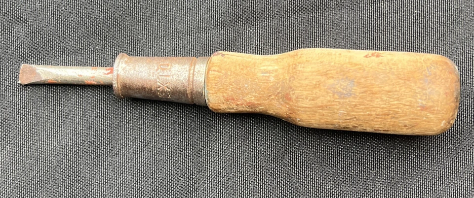 Raro Pexto RS&W Co. de colección "Destornillador de cabeza plana con mango de madera perfecto de 5"" de largo" Foto 3 de 4