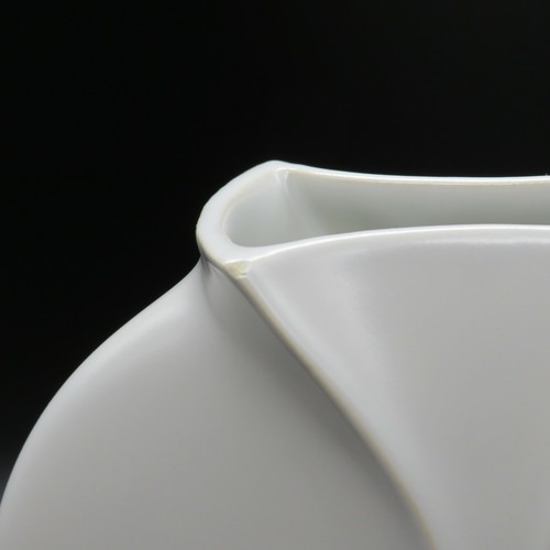 Vintage Jan van der Vaart Oar Wurk Makkum White Porcelain Vase Multiples Series - Picture 8 of 9
