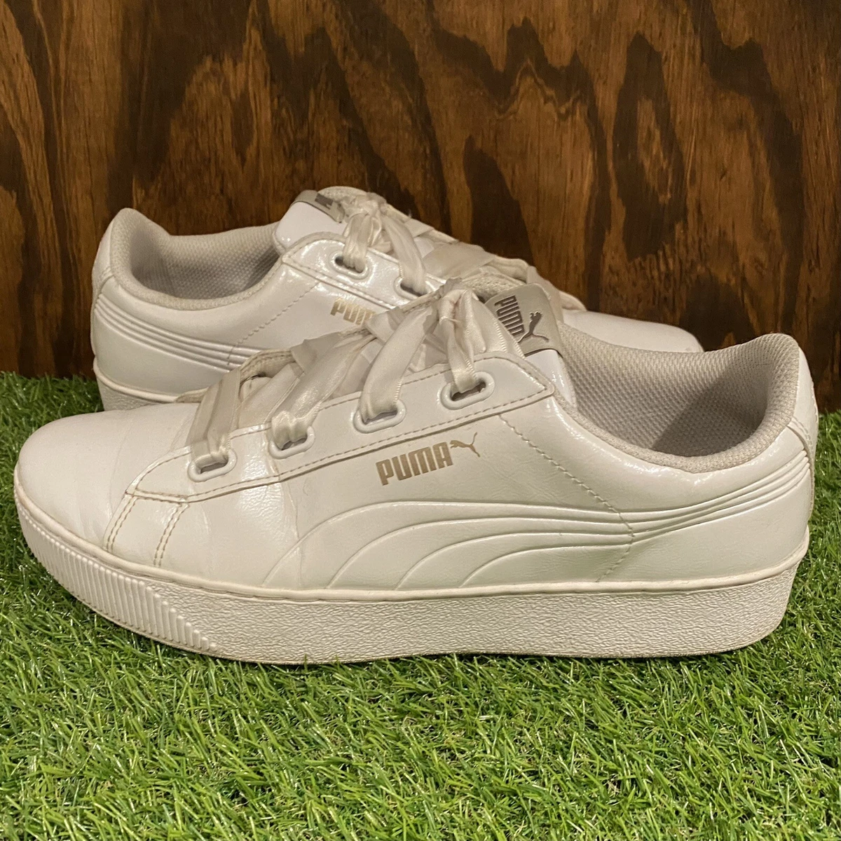 Puma vikky hotsell platform white ribbon