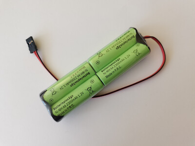 1x Flattop AA  Empfänger Akku 4,8V  2300mAh Ni-MH mit Graupner-Stecker F2x2   