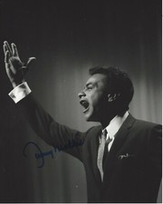 SINGER JOHNNY MATHIS SIGNED AUTHENTIC 8X10 PHOTO 4 w/COA LEGENDARY CROONER PROOF