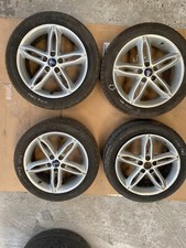 FORD FOCUS 17 INCH ALLOY WHEEL WITH TYRES 215 50 ZR 17