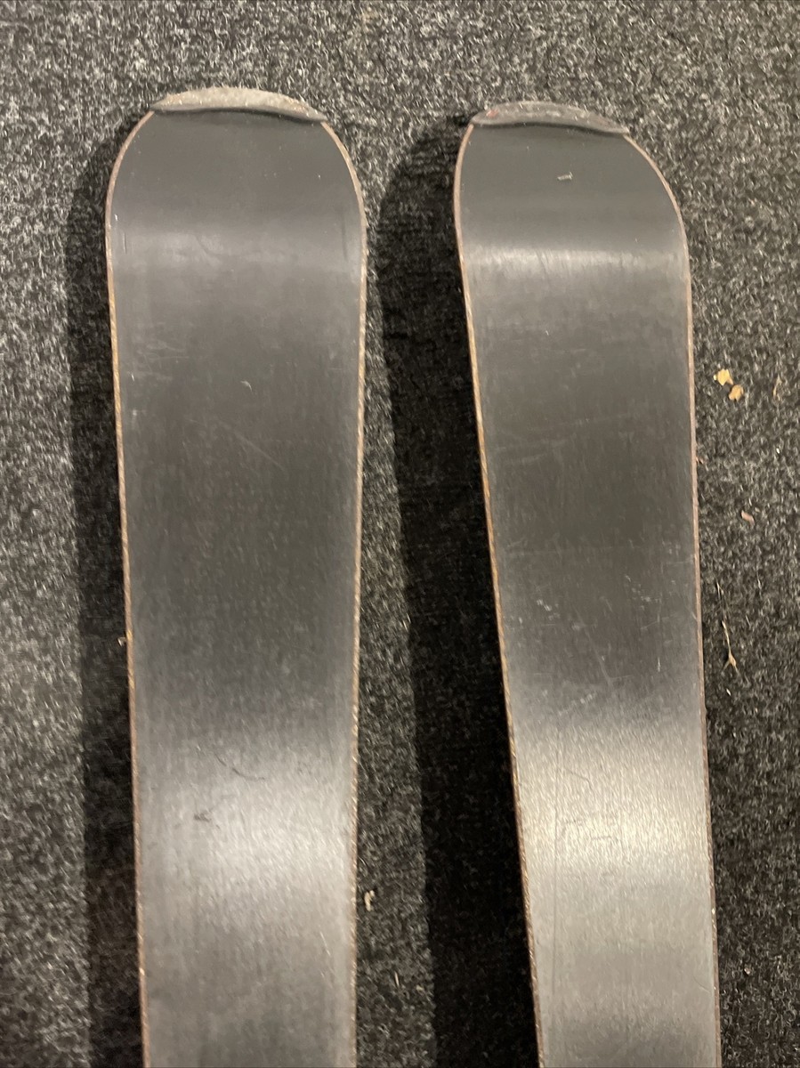 Elan Flow XT Adult Downhill Skis 152 CM With Elan EL10 Bindings