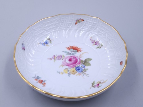 Meissen Porcelain Hand Painted 5" Plate Neubrandenstein Hofservice Style - Picture 6 of 16