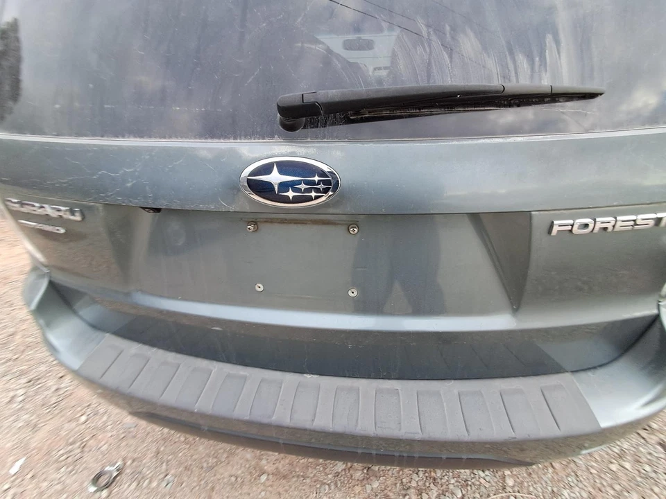 Motor limpiaparabrisas usado se adapta a: montaje Subaru Forester 2012 grado A Foto 2 de 4