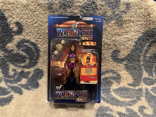 SIGNED Chyna Women’s 2001 WWE Wrestle Mania Action Figure 14 K Gold Belt NIB