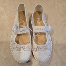 Kids Madeline Lace Espadrille Mary Jane Flats art class White Size 2 NWT