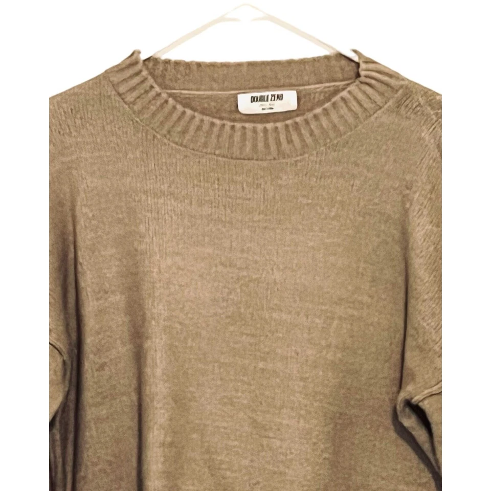 Suéter Pullover Double Zero Mujer Talla L Beige Manga Larga Cuello Redondo Relajado Foto 3 de 4