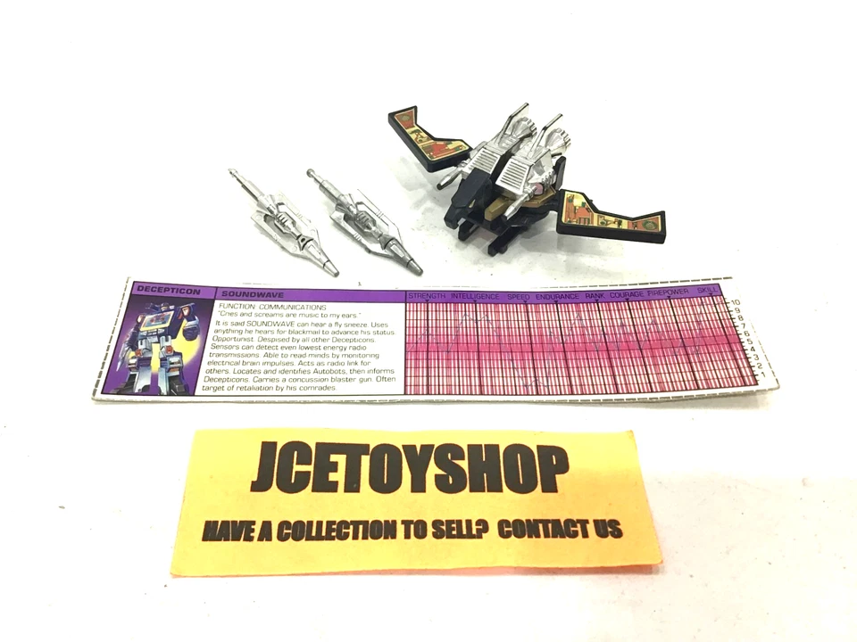 VINTAGE TRANSFORMERS G1 1984 PRE RUB - SOUNDWAVE & BUZZSAW - COMPLETE TECH SPECS - Image 2 of 4