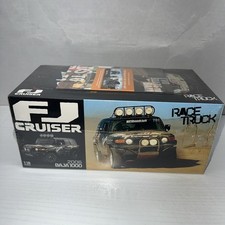 Sealed AUTOart 1:18 2006 Toyota FJ Cruiser Baja 1000 Diecast Model