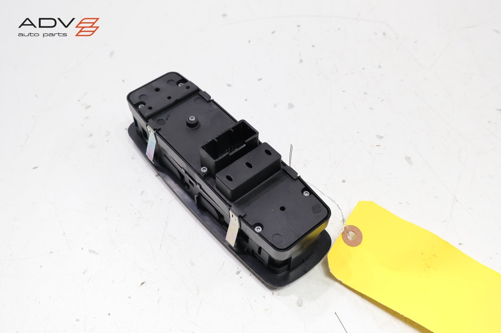 2014 - 2020 MASERATI GHIBLI FRONT LEFT SIDE DOOR MASTER WINDOW SWITCH OEM