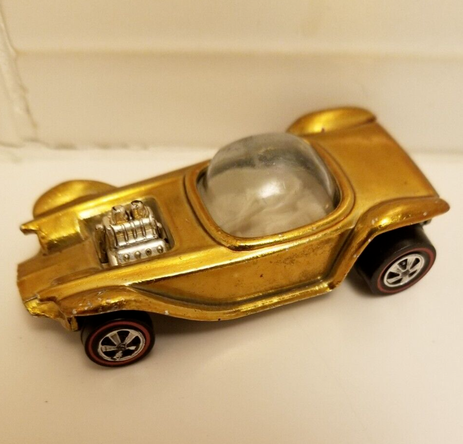 VINTAGE 1968 HOT WHEELS RED LINES BEATNIK BANDIT DIE CAST BUBBLE TOP
