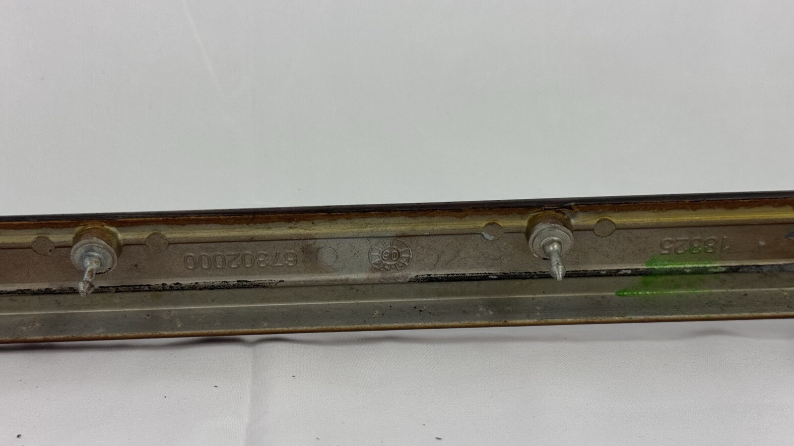 Maserati Quattroporte Front Right Dash Wood Glove Box Trim 67302000 OEM 03-08