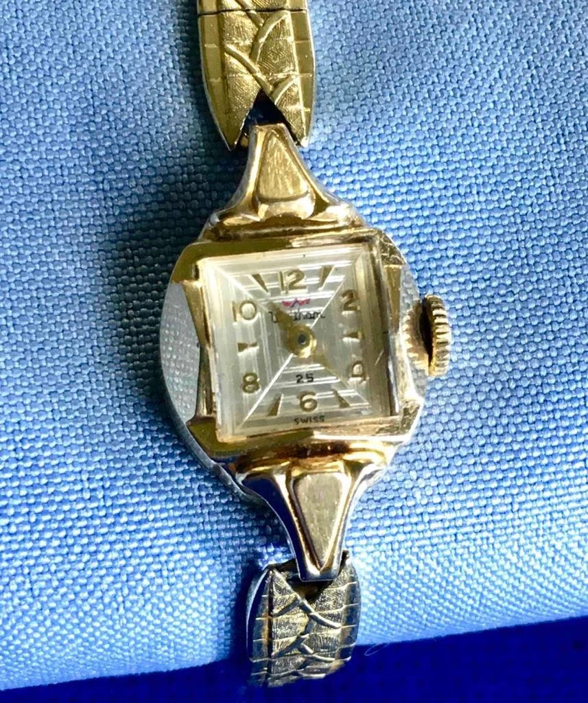 Waltham 25 jewel wrist cheap watch