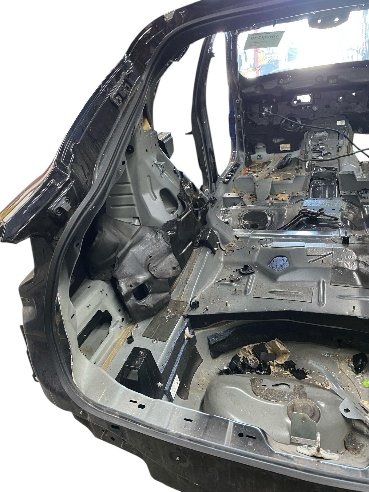 2017-2023 MASERATI LEVANTE OEM GRANLUSSO LEFT REAR QUARTER PANEL *STRUCTURE CUT*